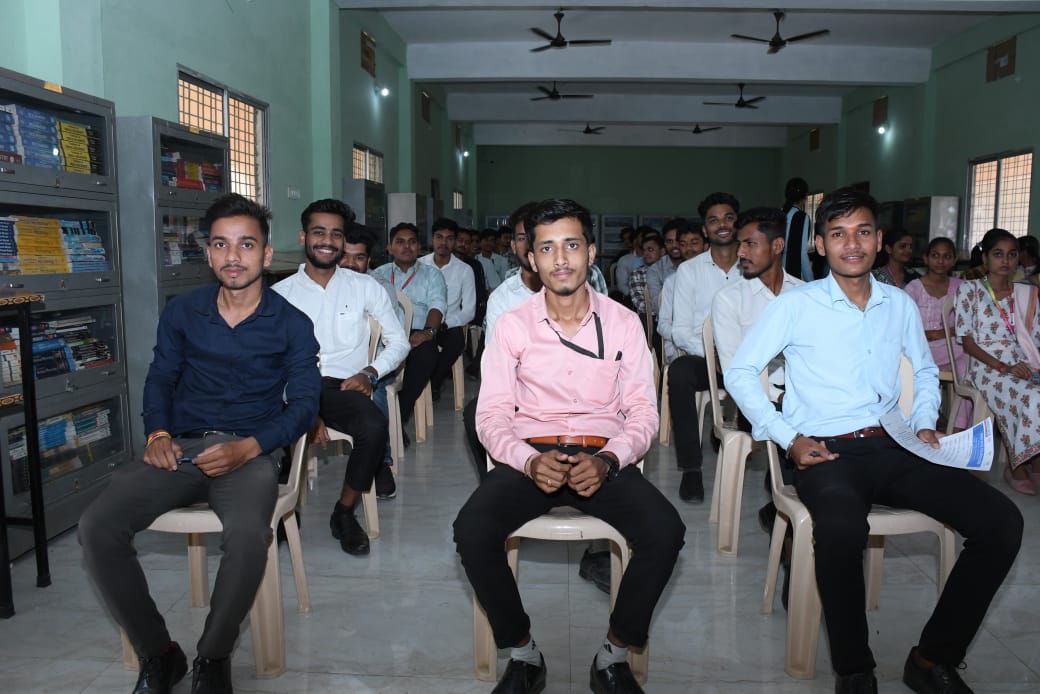 Inspiring Youth to Serve the Nation